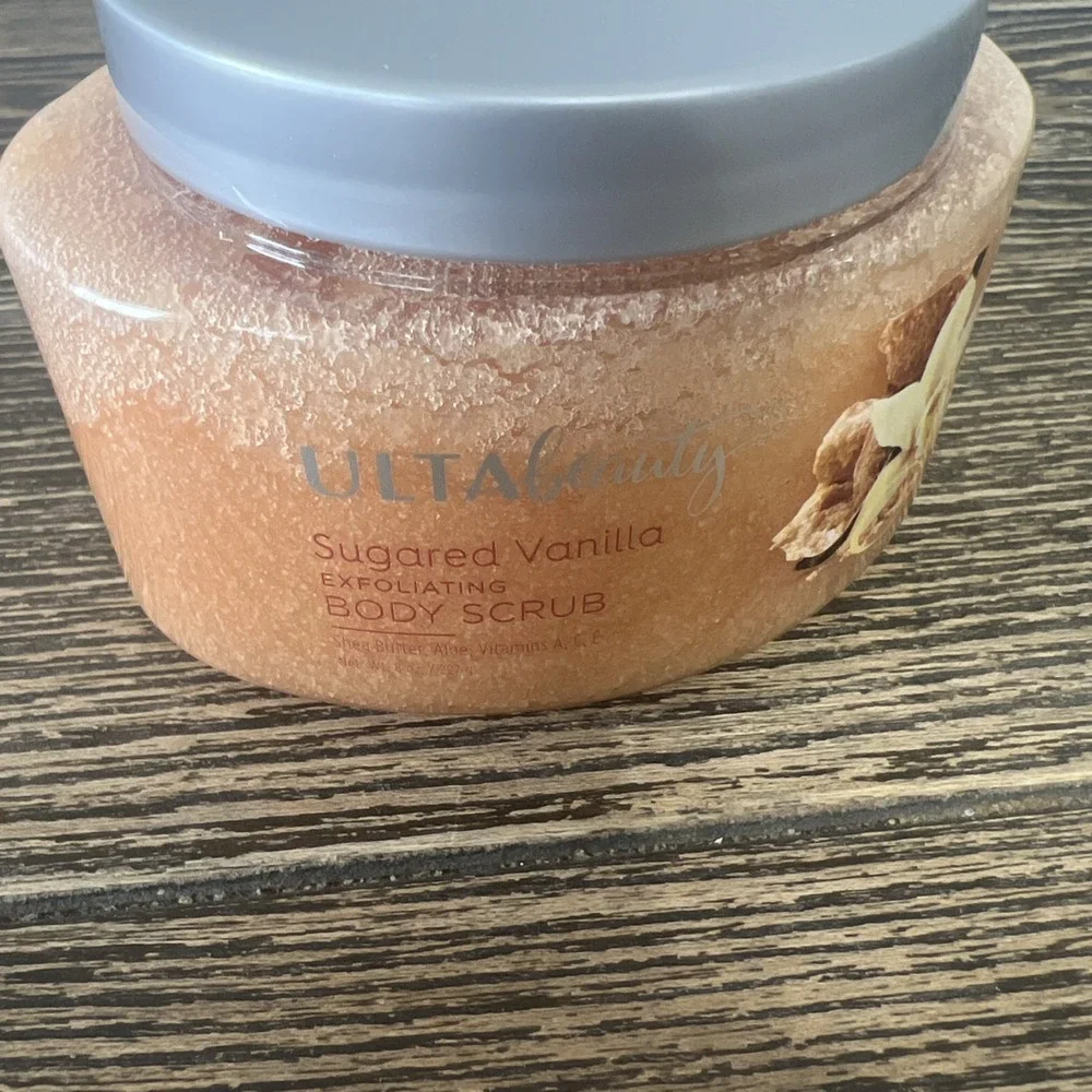 Ulta Beauty Sugared Vanilla Exfoliating Body Scrub Shae Butter‎ Aloe Vitamin A